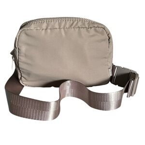 Apana See Me Run Belt Bag Crossbody Sling Bag Fanny Pack in Beige Taupe